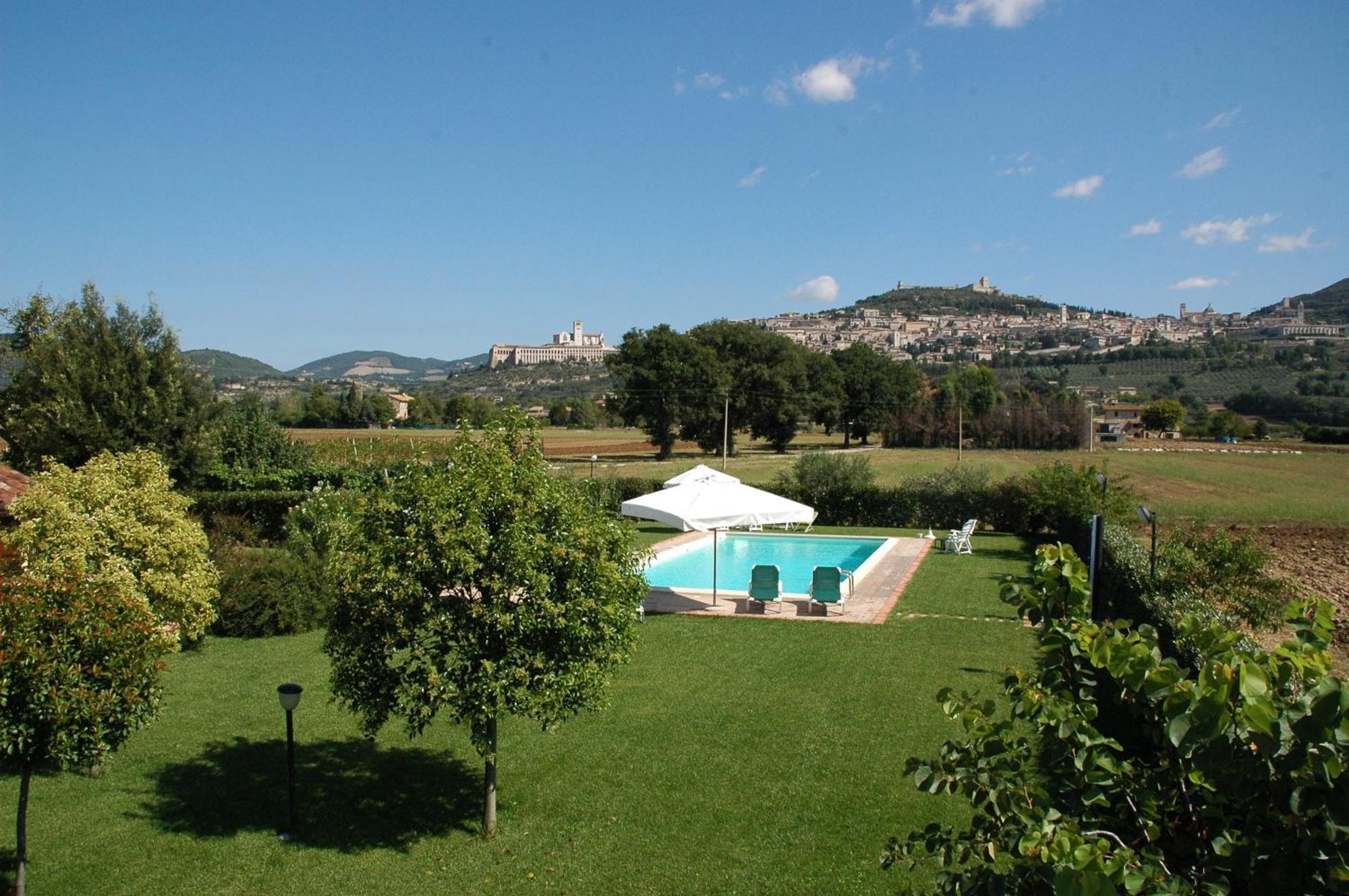 Il Podere Del Falco Assisi Exteriör bild